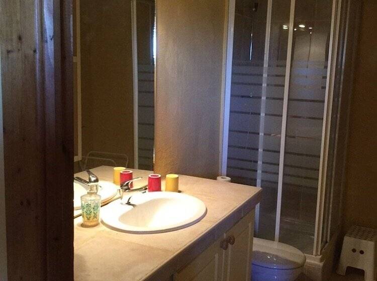 ペンション Le Mas De Salel