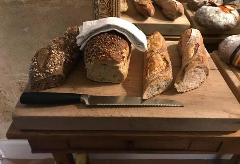 Majatalo Le Numero 15