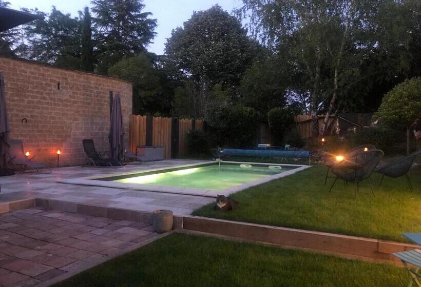 פנסיון Le Numero 15