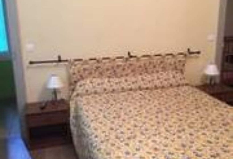 بنسيون Le Parc Aux Cèdres