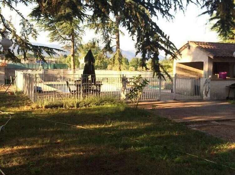 بنسيون Le Parc Aux Cèdres