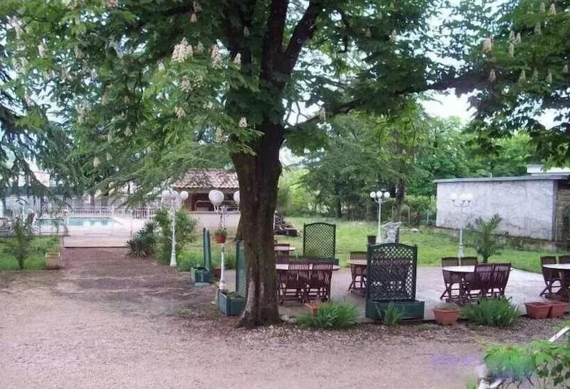 ペンション Le Parc Aux Cèdres