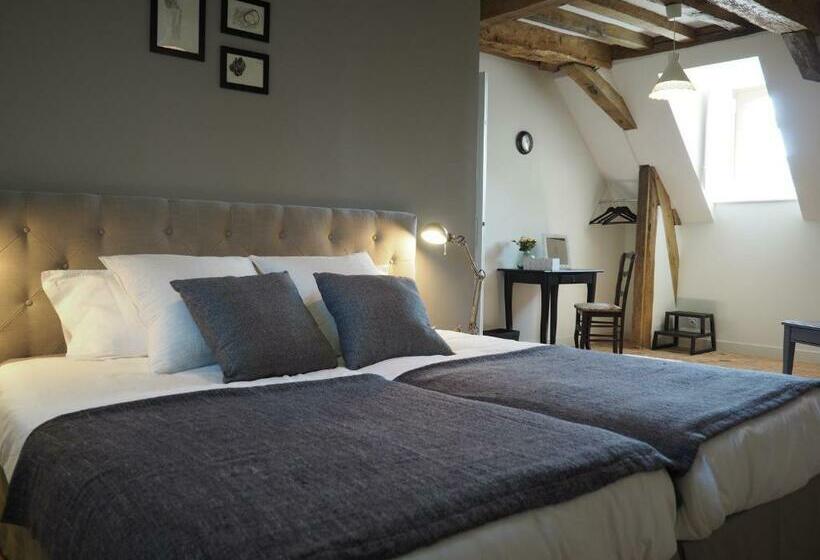 بنسيون Les Grands Aulnais