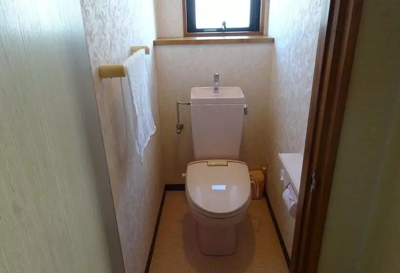 پانسیون Minshuku Kamenoi