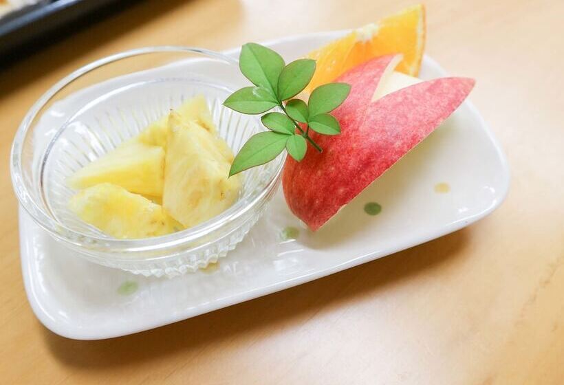 פנסיון Minshuku Kamenoi