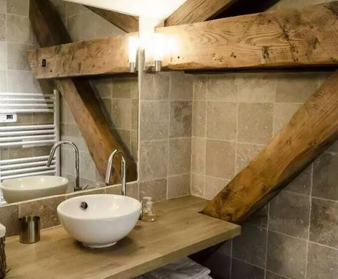 Majatalo Villa La Maternite