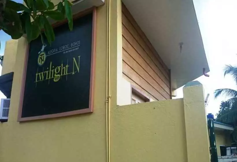 Twilight N Pension House