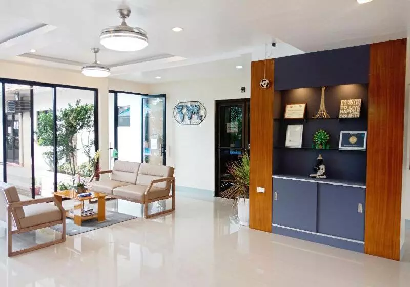 Aerostop Hotel And Restaurant