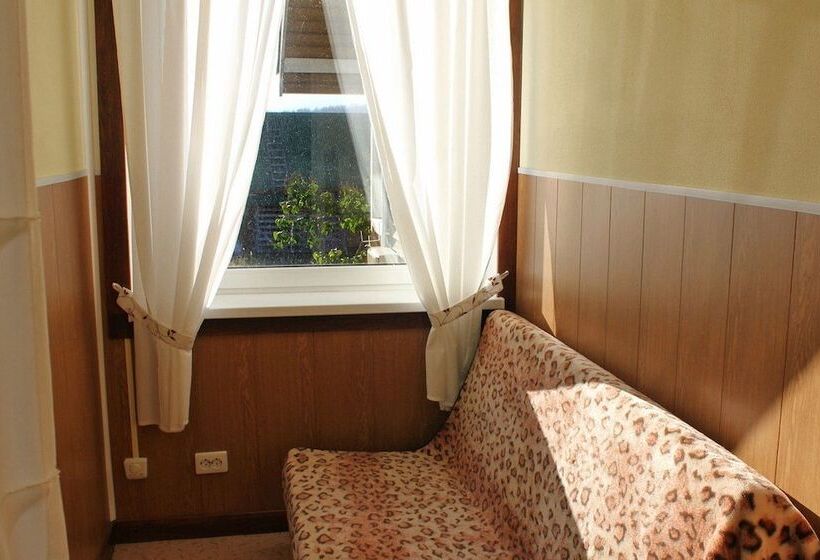 Baza Otdykha Tikhiy Bereg