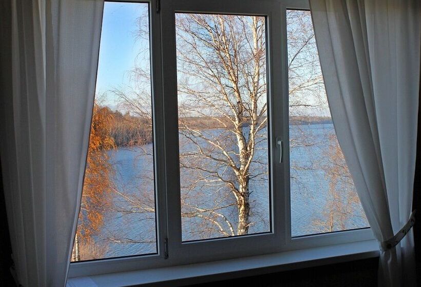 Baza Otdykha Tikhiy Bereg