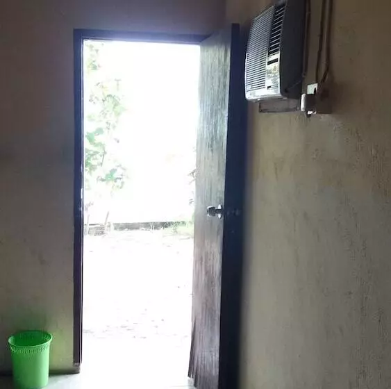 Aamiaismajoitus (B&B) Holiday Bir