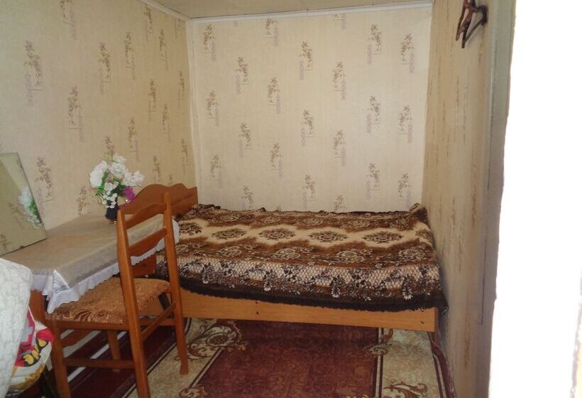 Guesthouse On Ordzhonikidze 18