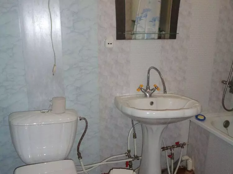 Guesthouse On Ordzhonikidze 18