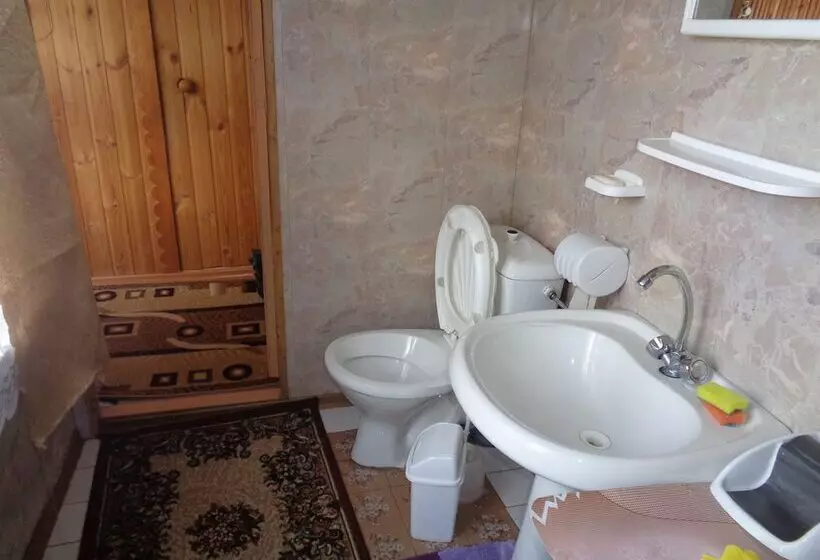 Guesthouse On Ordzhonikidze 18