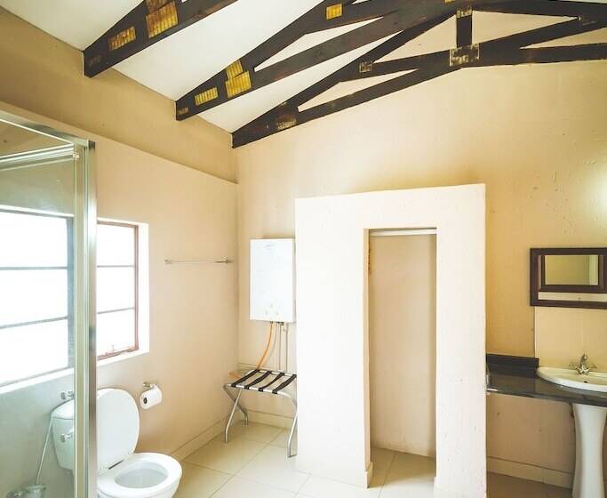 בית מלון כפרי Deruxa Cottages