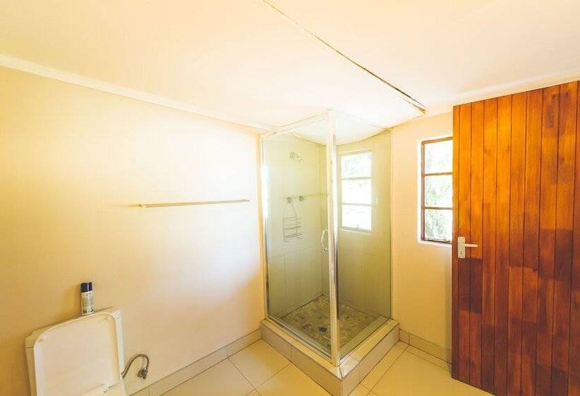 בית מלון כפרי Deruxa Cottages