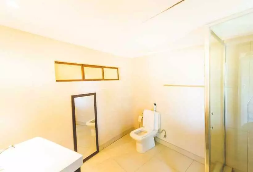 Hotelli Deruxa Cottages