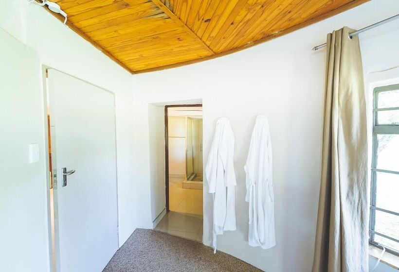 בית מלון כפרי Deruxa Cottages