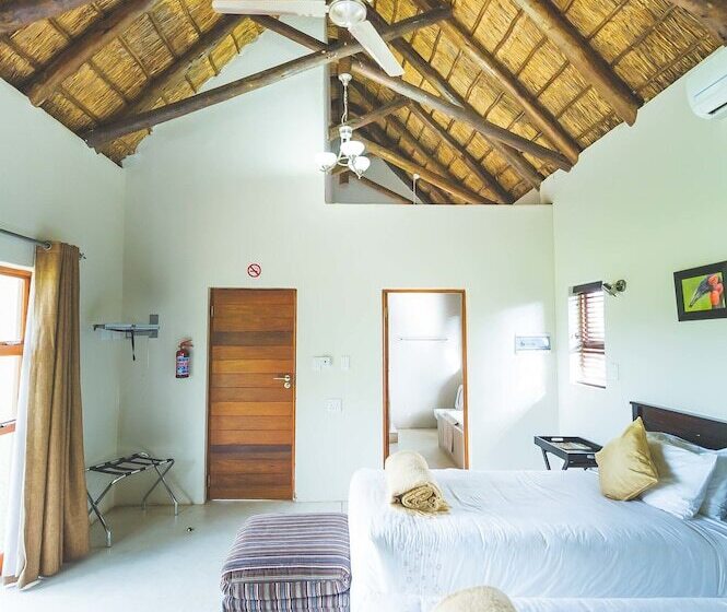 בית מלון כפרי Deruxa Cottages