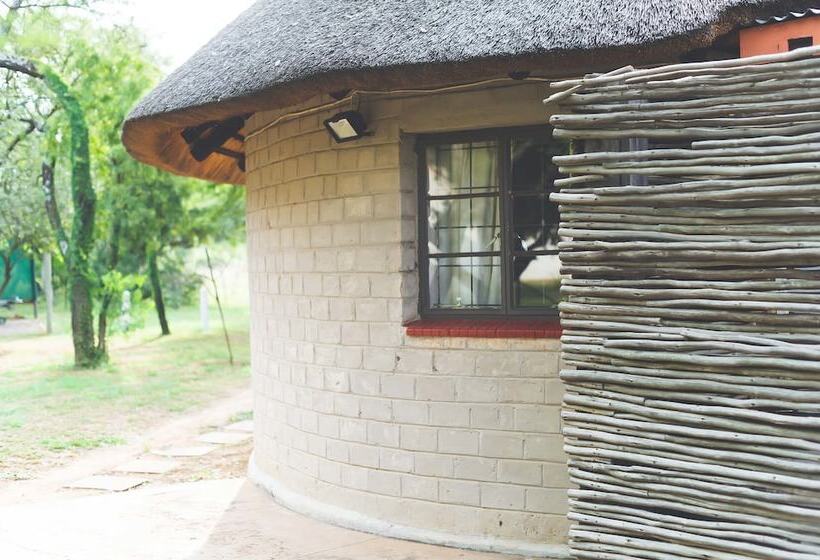 בית מלון כפרי Deruxa Cottages