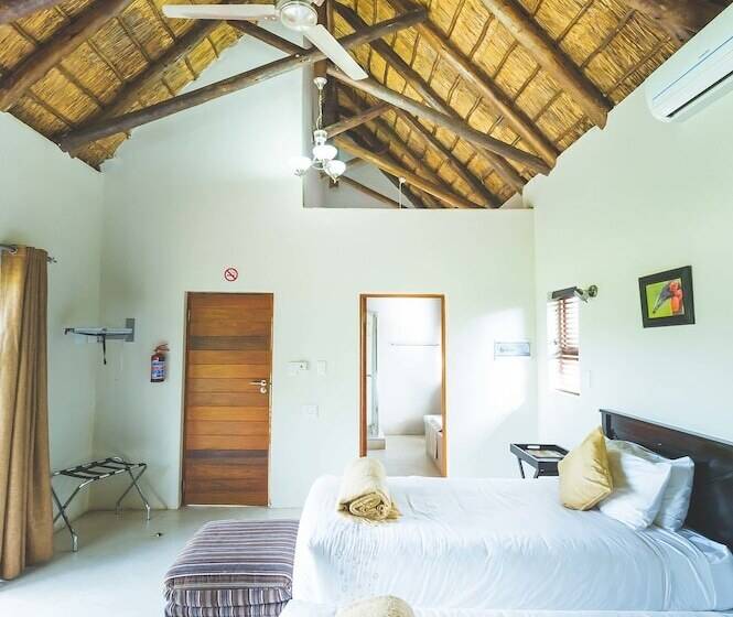 בית מלון כפרי Deruxa Cottages