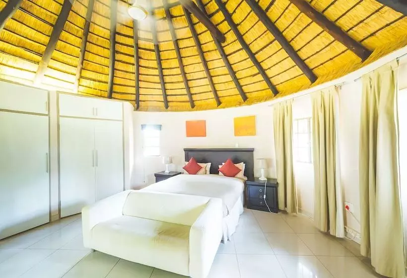 Hotelli Deruxa Cottages