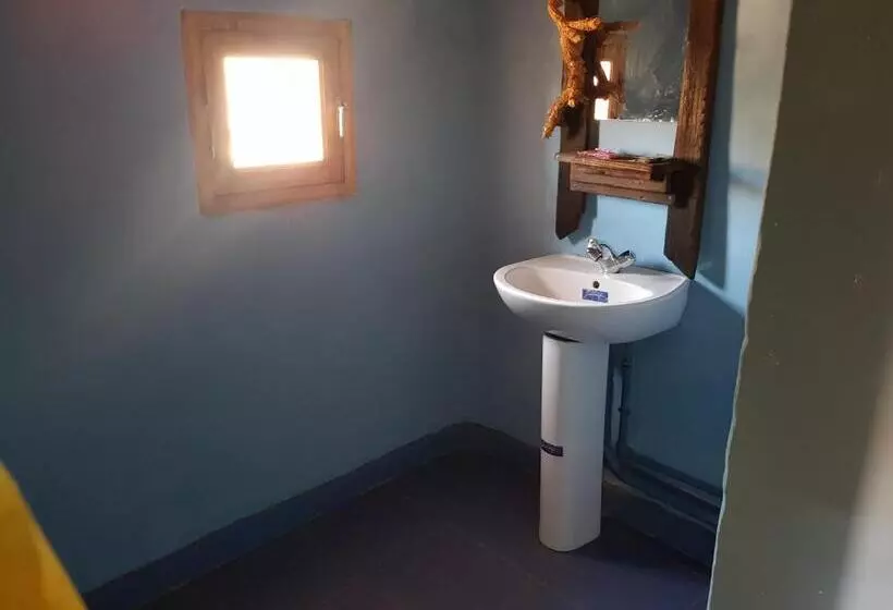 Hotelli Ecolodge Bivouac Des Aigles