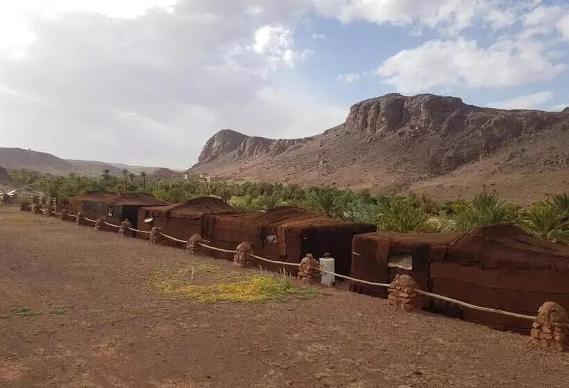 Hotelli Ecolodge Bivouac Des Aigles