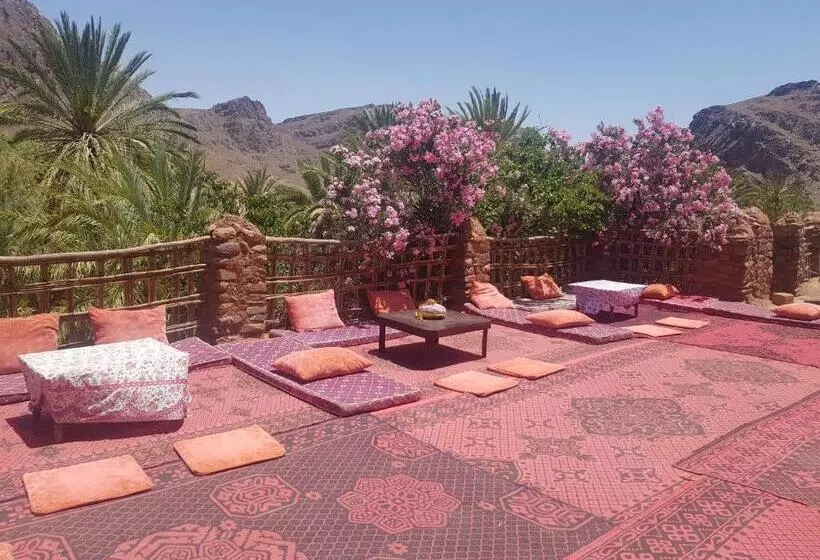 Hotelli Ecolodge Bivouac Des Aigles