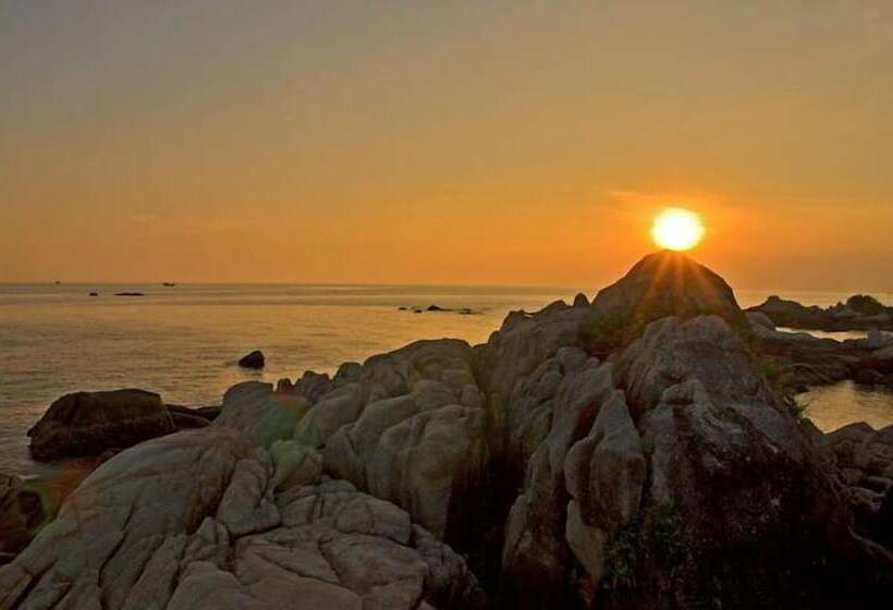 Hotel Mantakiri Island Resort Private Island