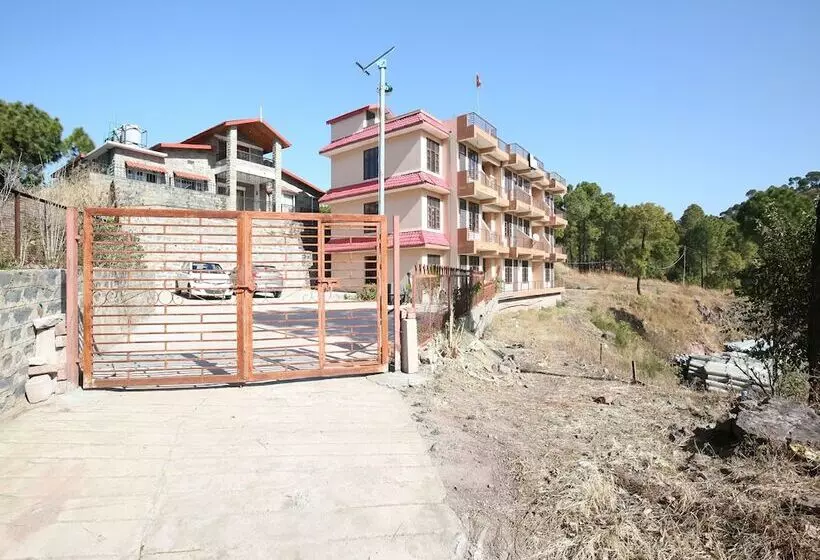 Hotelli Oyo 12734 Home Valley View Studio Kasauli