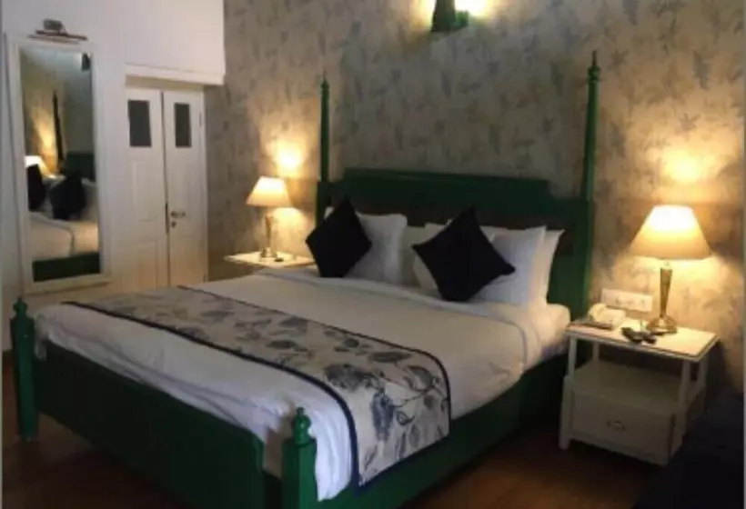 Hotelli Pine Retreat