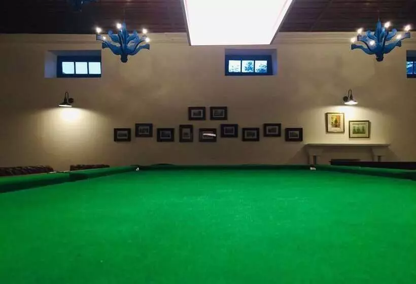 Hotelli Pine Retreat