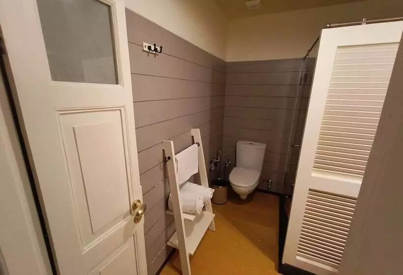 Hotelli Pine Retreat