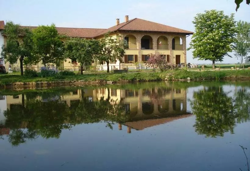 Maaseutuhotelli Agriturismo La Cinciallegra