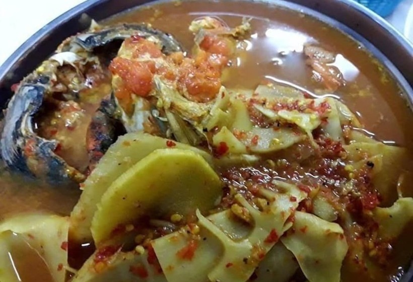 Hotel Saeng Tai Amphawa Resort