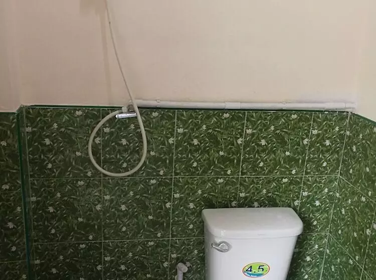 Hotelli Saeng Tai Amphawa Resort