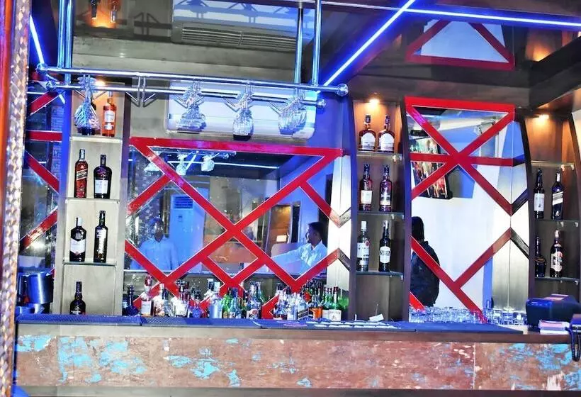 ホテル Silver Arcade Premier, Malda, Wb