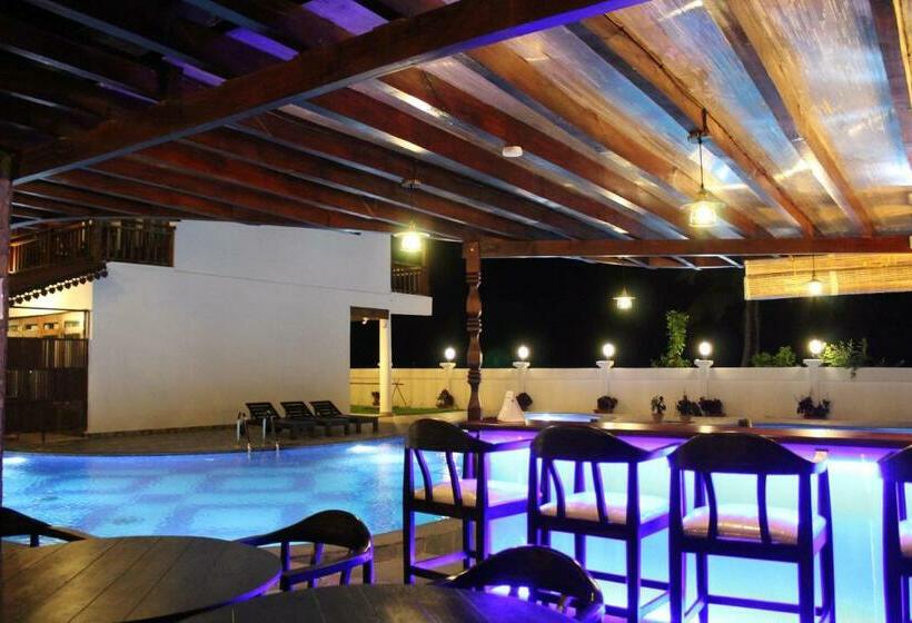 Hotel Symphony Summer Sands Beach Resort And Spa