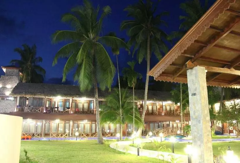 Hotelli Symphony Summer Sands Beach Resort And Spa