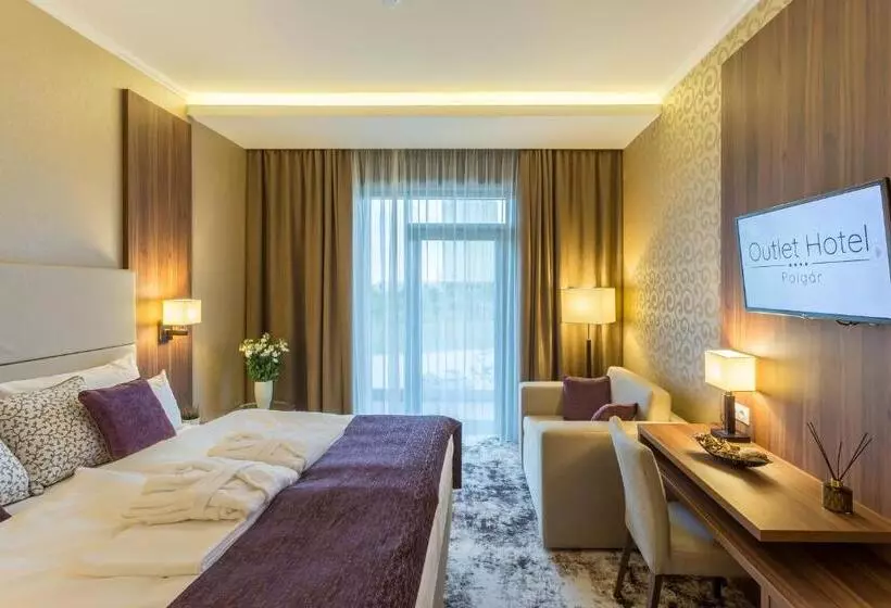 Outlet Hotel Polgár