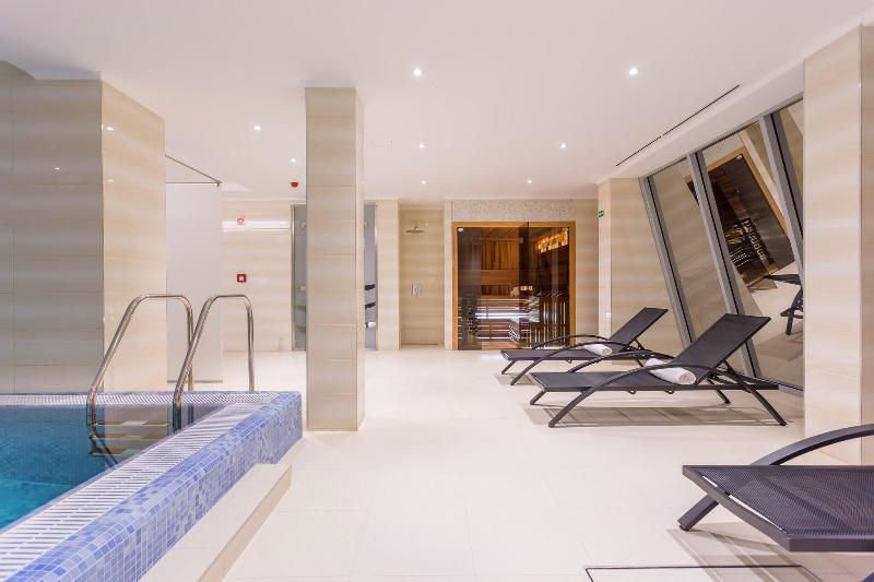 Outlet Hotel Polgár