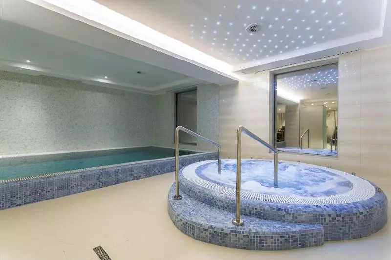 Outlet Hotel Polgár