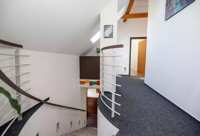 Majatalo Penzion Blanský Les