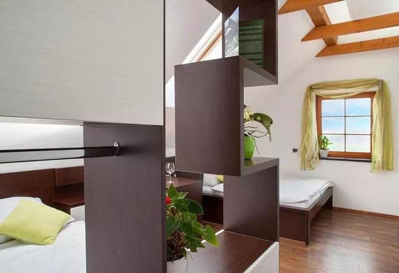 Majatalo Penzion Blanský Les