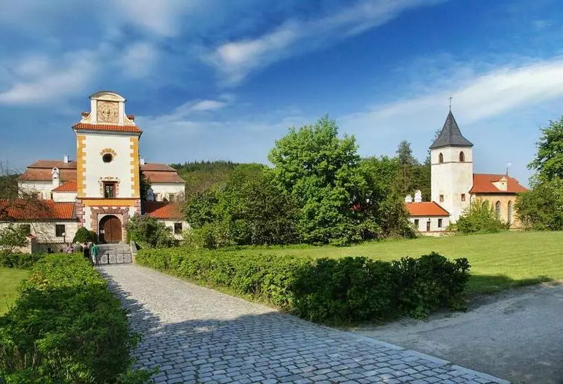 Majatalo Penzion Blanský Les