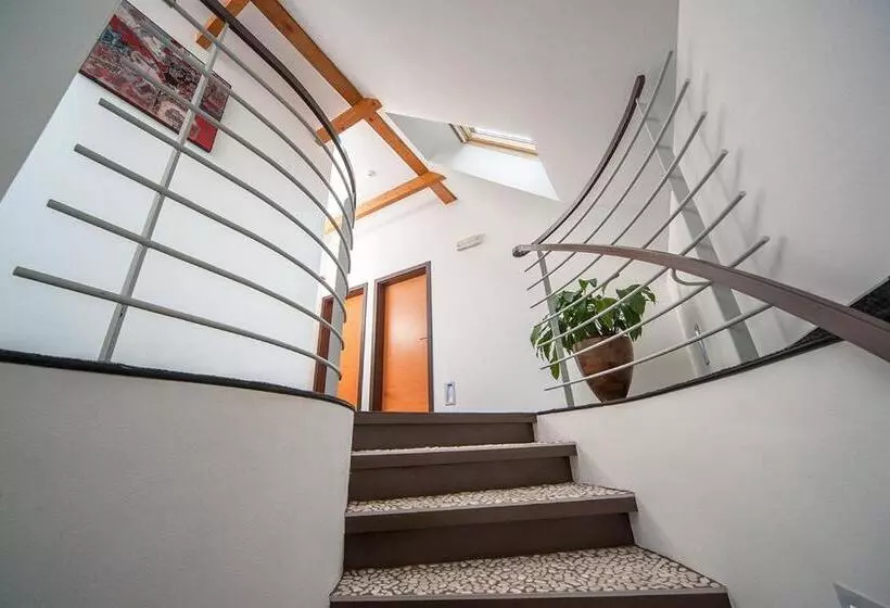 Majatalo Penzion Blanský Les