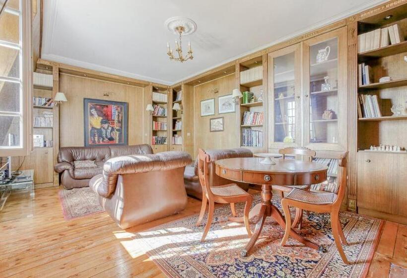 צימר Chateau D Avesnes  Le Castelet