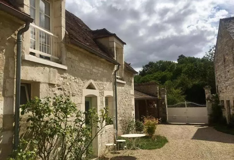 Aamiaismajoitus (B&B) Demeure De Forterre