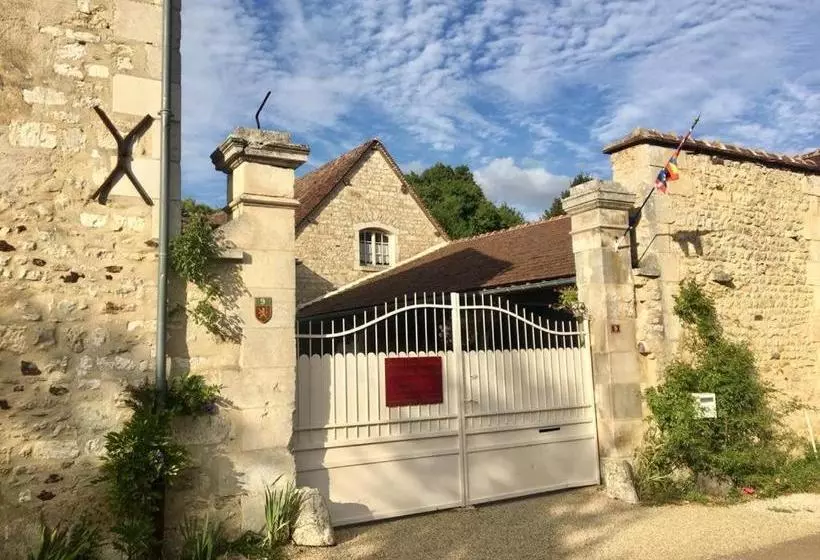 Aamiaismajoitus (B&B) Demeure De Forterre
